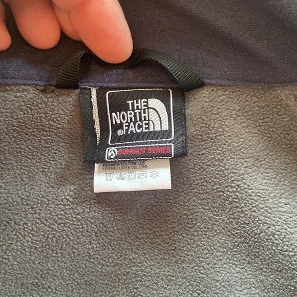 The North Face Black and White Goretex XCR Summit Series 2 in 1 Size Jacket YL - Picture 6 of 7
